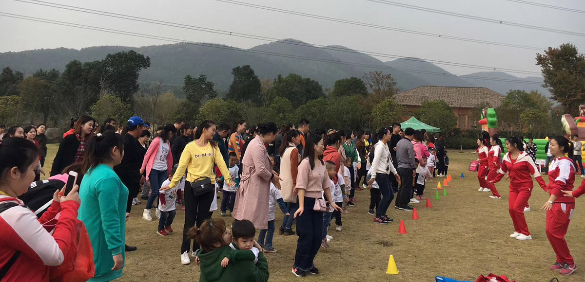 美加雙語幼兒園親子活動(dòng)